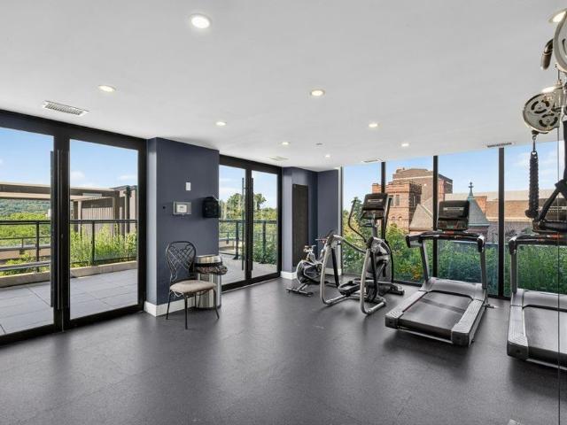 Apartment for rent in Strathcona, Hamilton