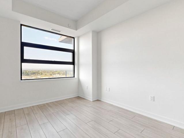 Apartment for rent in Whitby, Golden Horseshoe