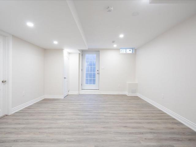Apartment for rent in Durham, Ontario