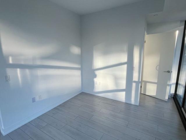 Apartment for rent in Whitby, Golden Horseshoe