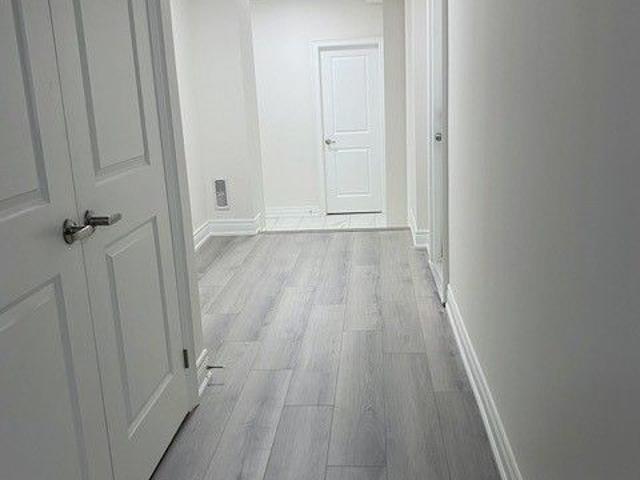 Apartment for rent in Bradford West Gwillimbury, Ontario