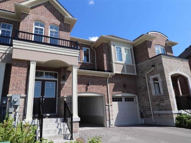 Townhouse for rent in Newmarket, Golden Horseshoe