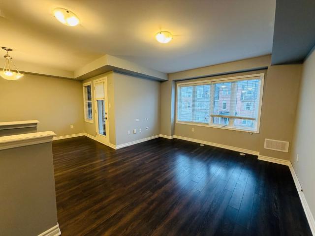 Townhouse for rent in Milton, Ontario