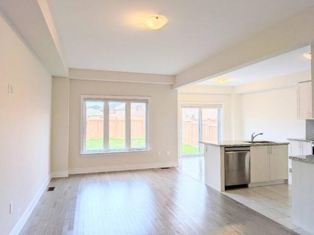 House for rent in Bradford West Gwillimbury, Central Ontario