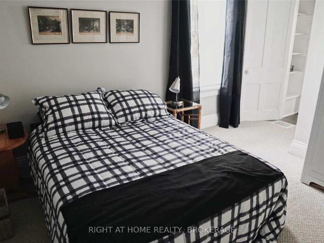 House for rent in Oakville, Ontario