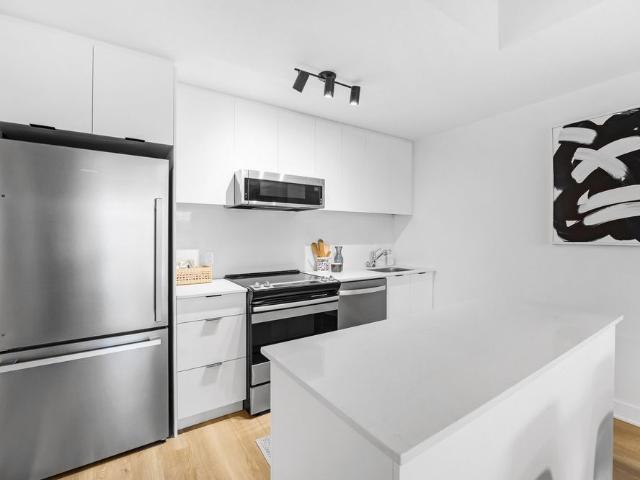 Apartment for rent in Mulhurst Bay, Ontario