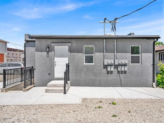 Apartment for rent in Ford City, Windsor