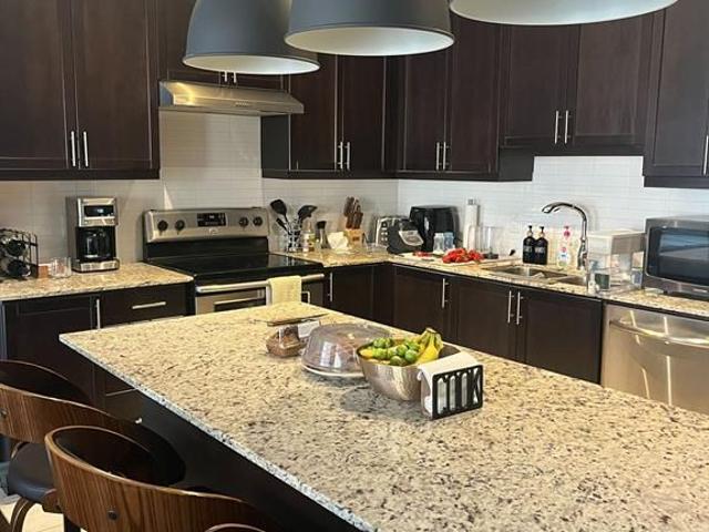 Townhouse for rent in Milton, Ontario