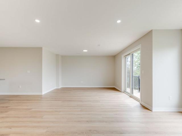 Apartment for rent in York Centre, Toronto