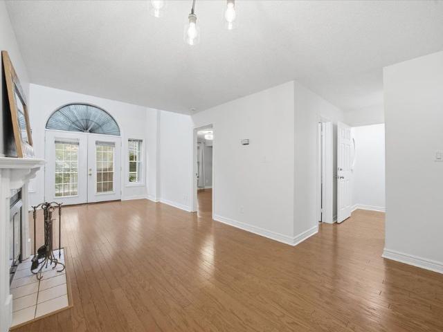 Apartment for rent in Durham, Ontario