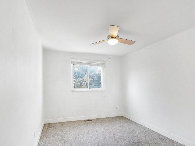 Townhouse for rent in Durham, Ontario