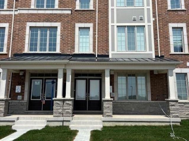 Townhouse for rent in Caledon, Ontario