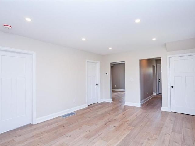 House for rent in Ontario