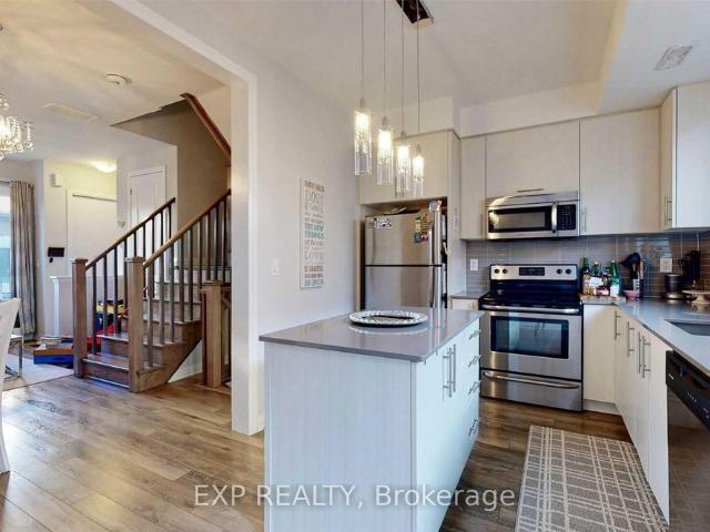 Townhouse for rent in Woburn, Ontario