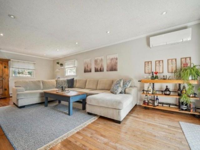 House for rent in Uxbridge, Golden Horseshoe