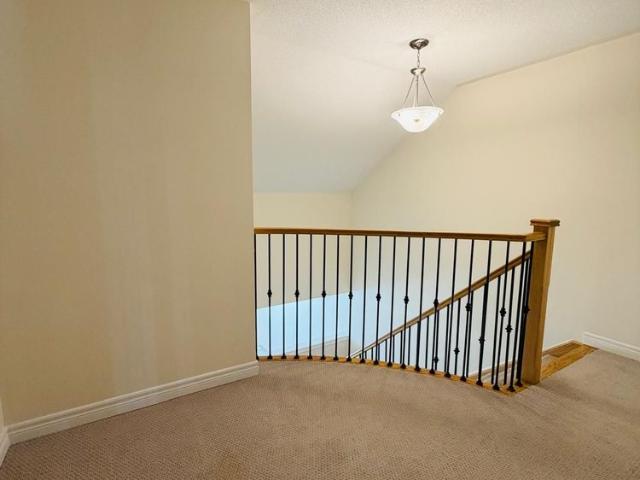 Townhouse for rent in Ancaster, Ontario