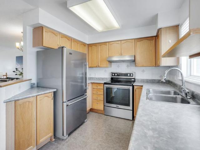 Apartment for rent in Mulhurst Bay, Ontario