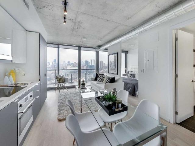 Apartment for rent in Toronto Centre, Toronto