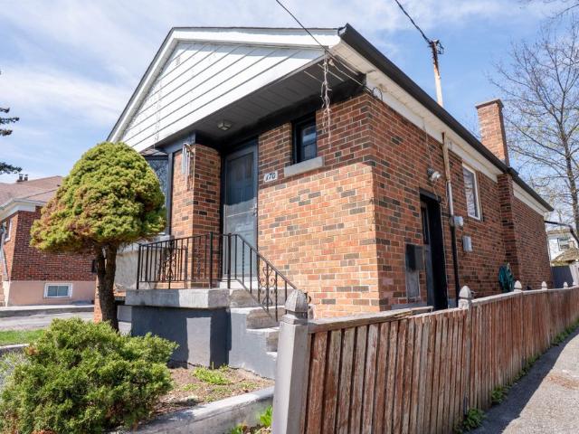 House for rent in Woburn, Ontario