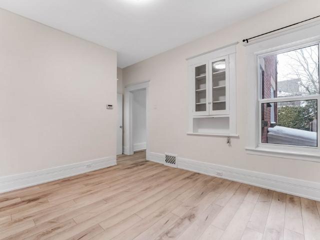 Apartment for rent in Mulhurst Bay, Ontario