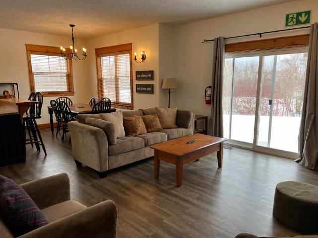 Apartment for rent in The Blue Mountains, Southwestern Ontario