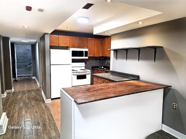 Apartment for rent in Whitby, Golden Horseshoe