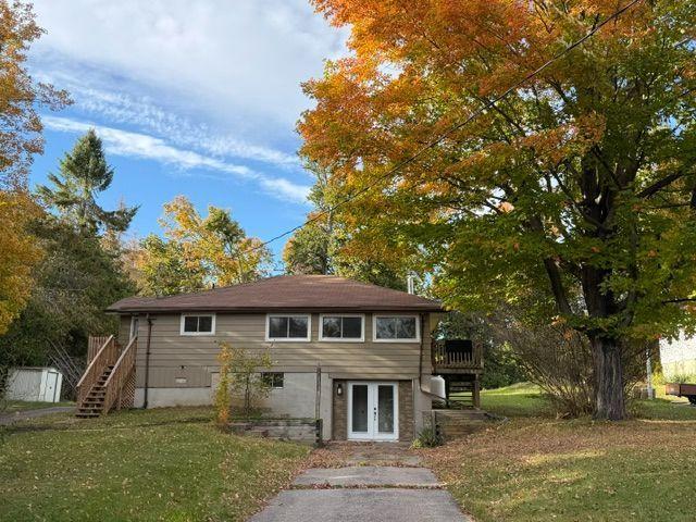 House for rent in Trent Lakes, Central Ontario