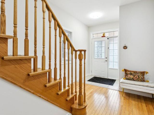 Townhouse for rent in Georgina, Ontario