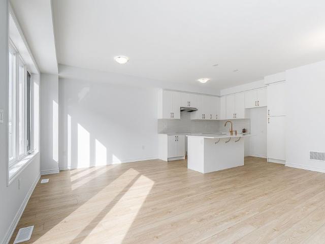 Townhouse for rent in Durham, Ontario