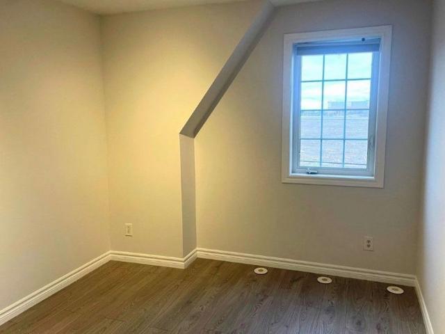 Townhouse for rent in Stittsville, Ottawa