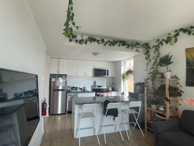 Townhouse for rent in Samac, Oshawa