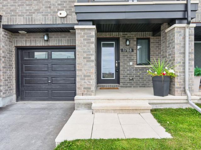Townhouse for rent in Mulhurst Bay, Ontario