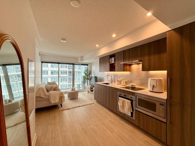 Apartment for rent in Spadina—Fort York, Toronto