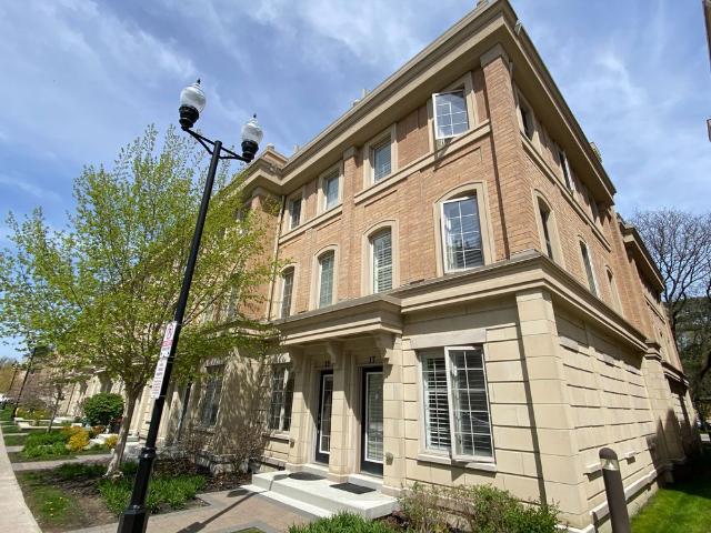 Apartment for rent in Woburn, Ontario