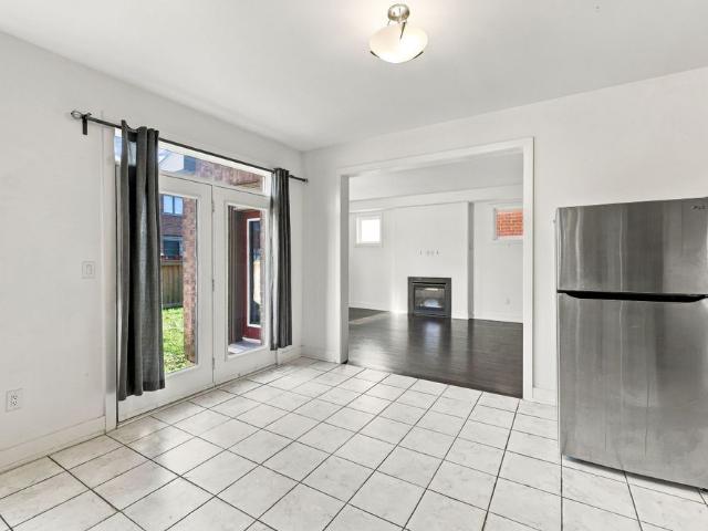 House for rent in Whitby, Golden Horseshoe