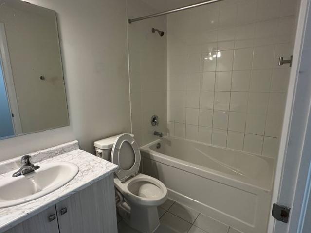Apartment for rent in Caledon, Golden Horseshoe