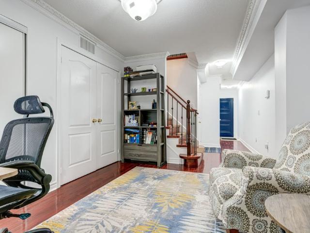 Townhouse for rent in Georgina, Ontario