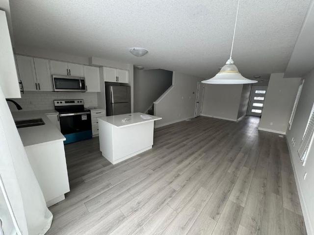 Townhouse for rent in Cambridge, Southwestern Ontario