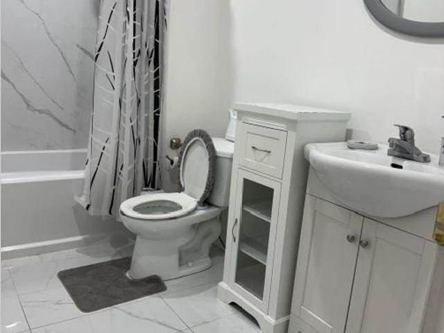 Apartment for rent in Innisfil, Central Ontario
