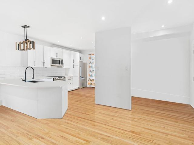 Apartment for rent in Mulhurst Bay, Ontario