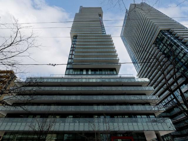 Apartment for rent in Toronto—St. Paul's, Toronto