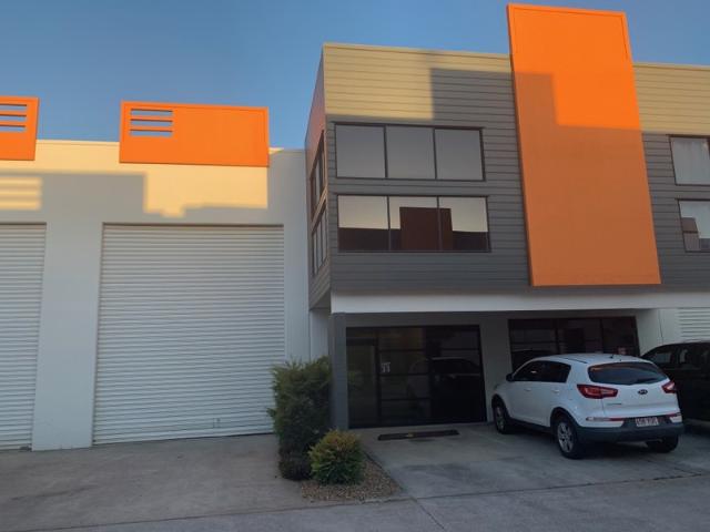 Office for rent in Toombul, Queensland