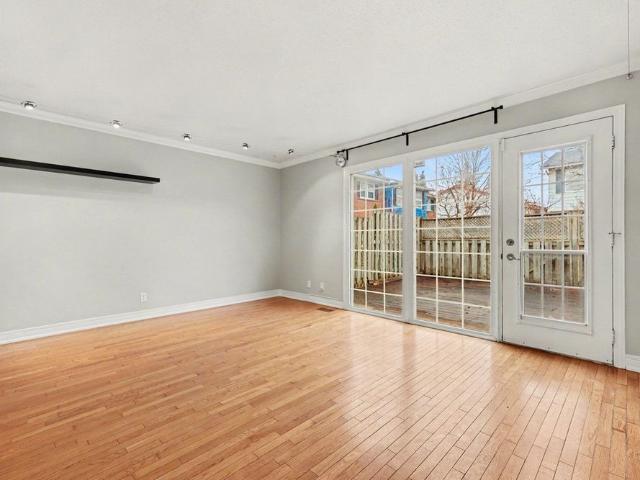 Townhouse for rent in Mulhurst Bay, Ontario