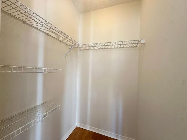 Apartment for rent in York, Ontario