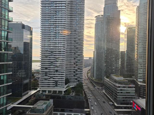 Apartment for rent in Spadina—Fort York, Toronto