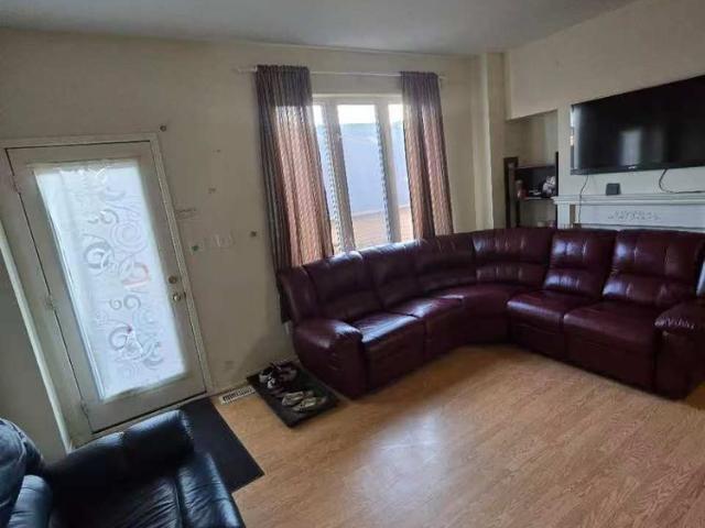 Room for rent in Woburn, Ontario