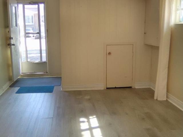 Room for rent in Pickering, Ontario