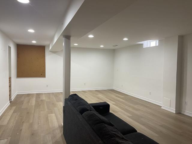 Apartment for rent in Innisfil, Central Ontario