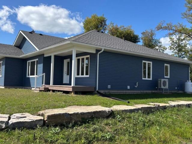 Apartment for rent in Kawartha Lakes, Ontario