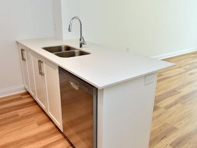 Apartment for rent in Hamilton, Golden Horseshoe